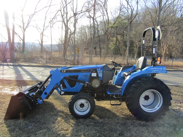  LS Tractor MT226E HST  Tractor / Loader 4wd