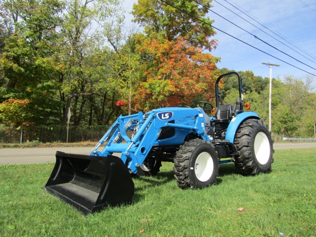  LS Tractor MT347 HST Tractor / Loader 4WD